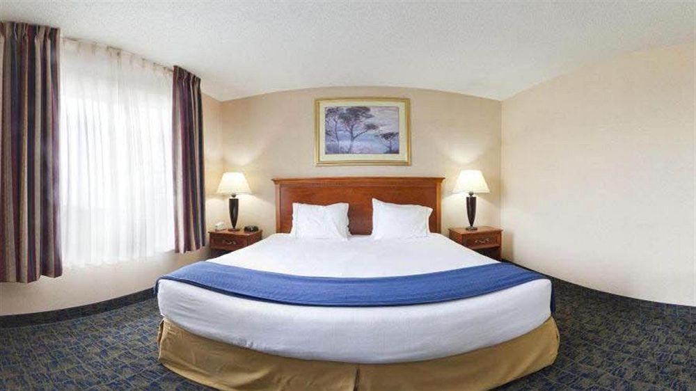 Quality Inn Spring Mills - Martinsburg North Exterior photo