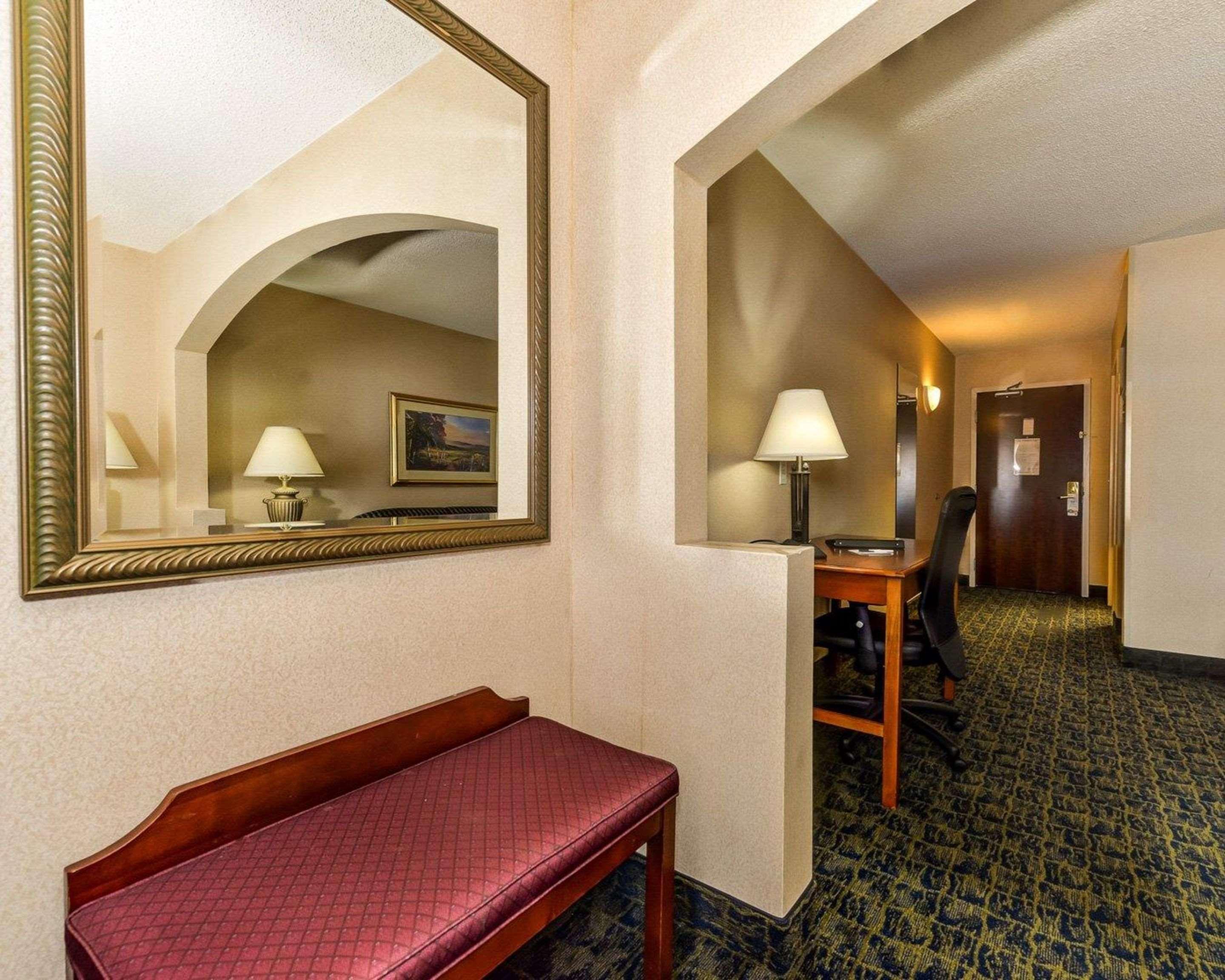 Quality Inn Spring Mills - Martinsburg North Exterior photo