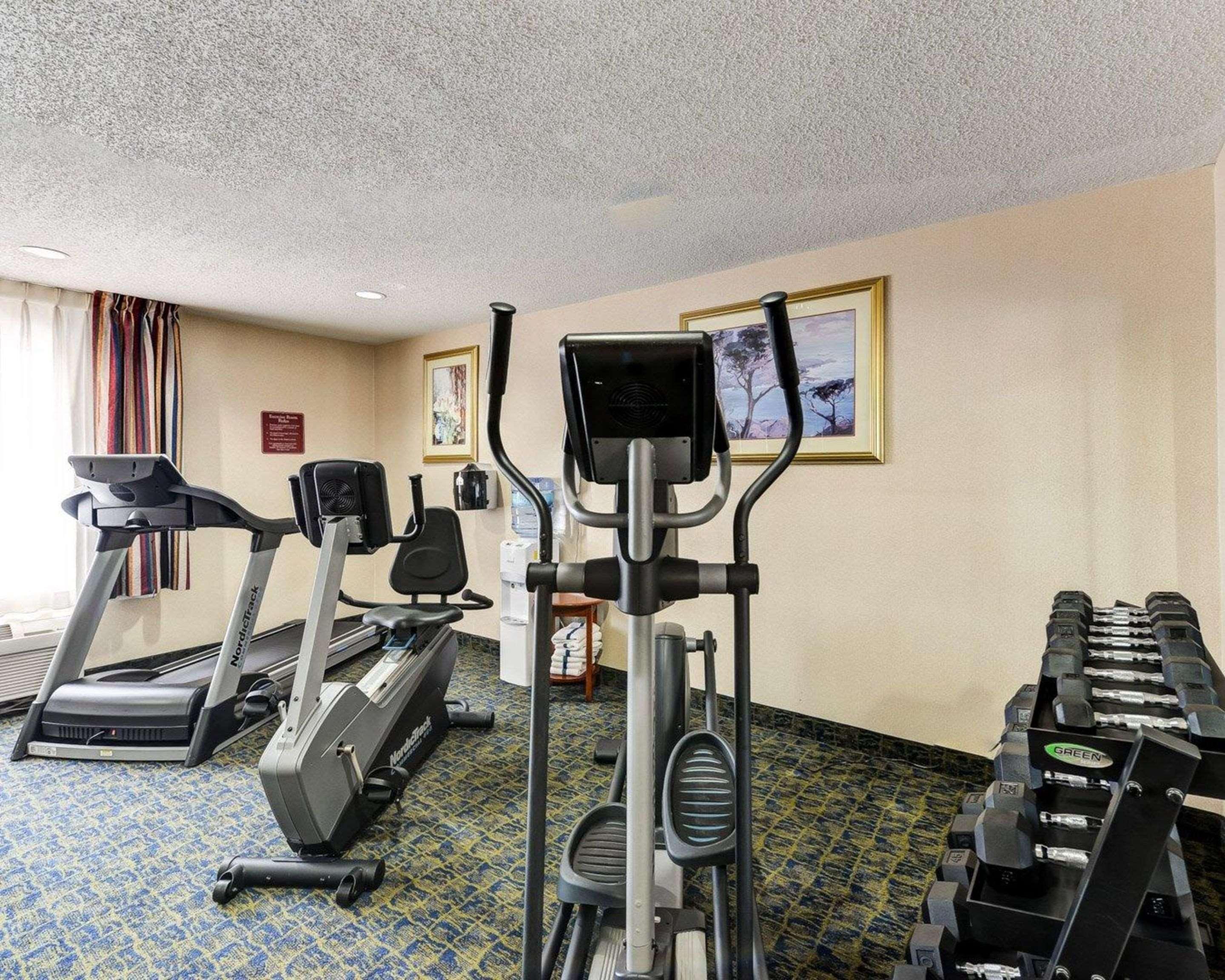 Quality Inn Spring Mills - Martinsburg North Exterior photo