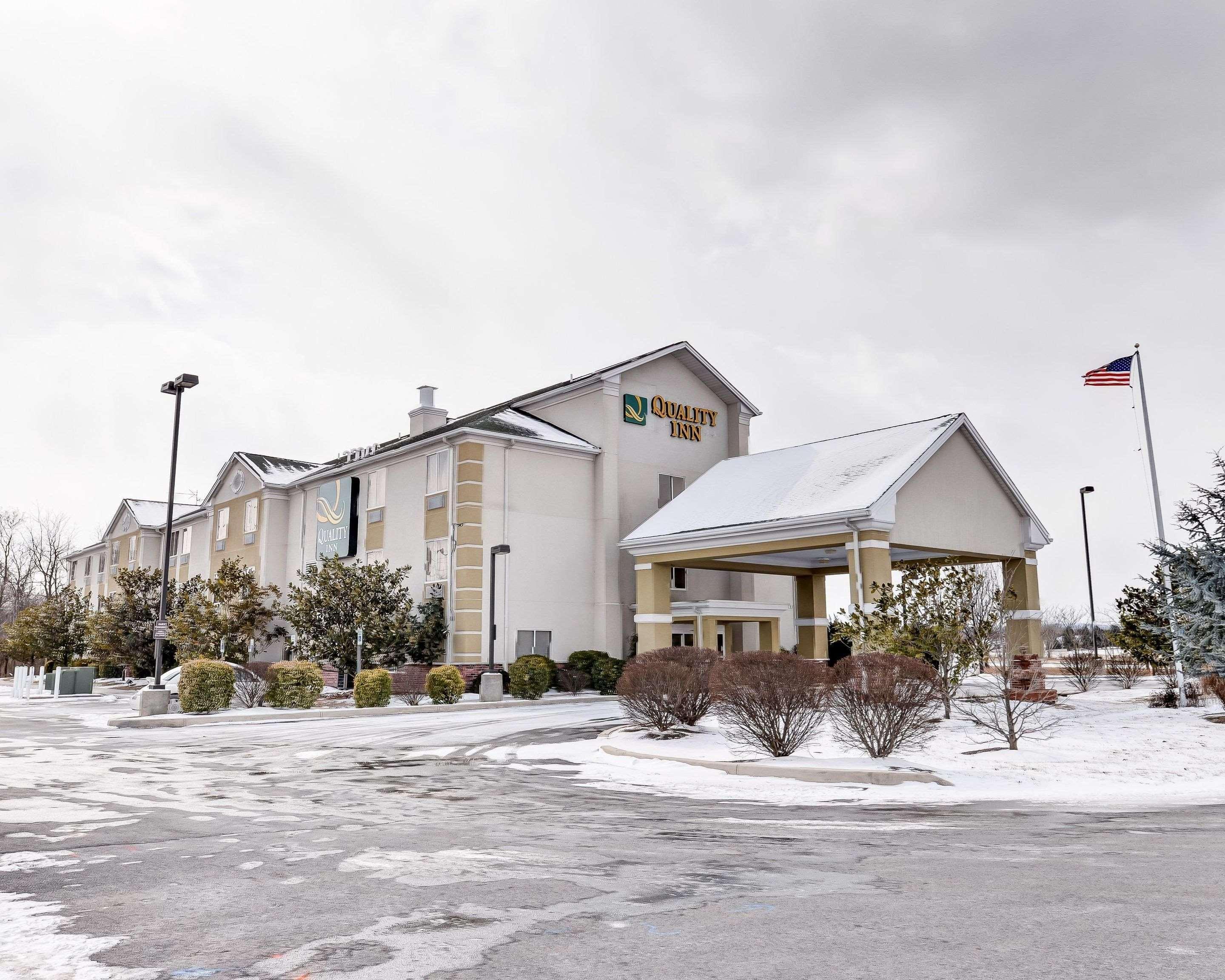 Quality Inn Spring Mills - Martinsburg North Exterior photo
