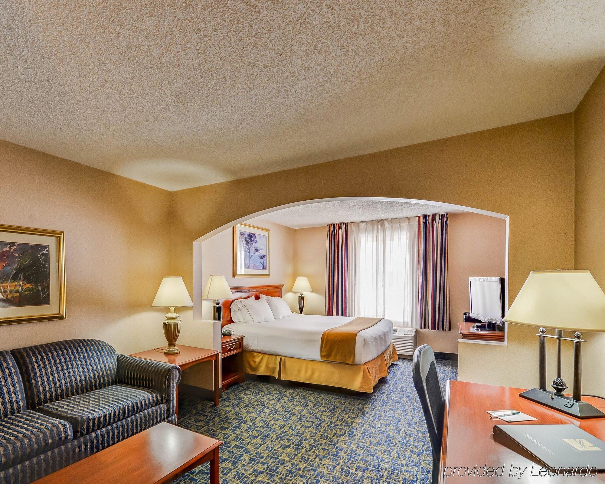 Quality Inn Spring Mills - Martinsburg North Exterior photo
